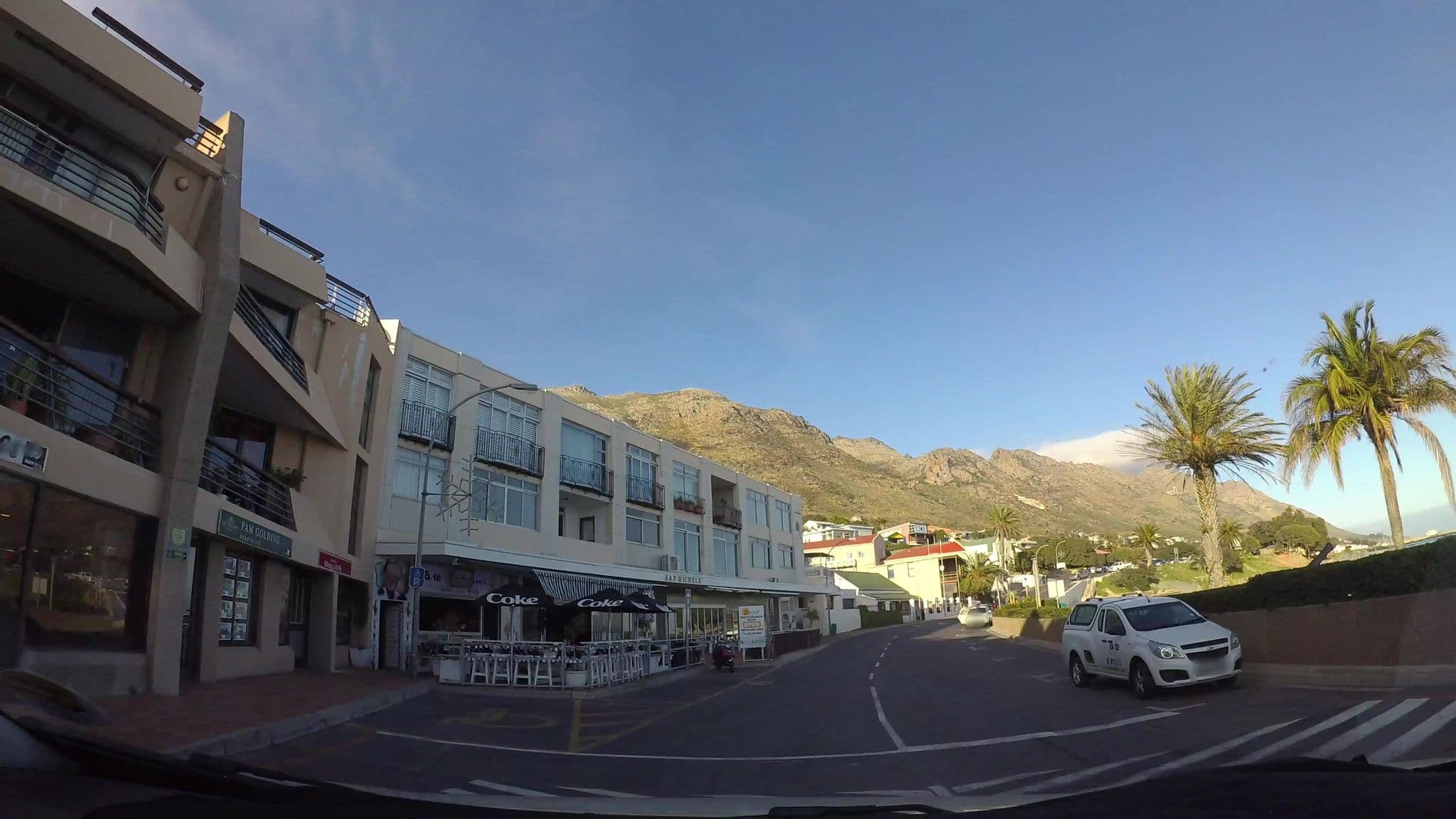 Street view near The Anchorage, Somerset West — © kaartcam (CC BY-SA · Mapillary)