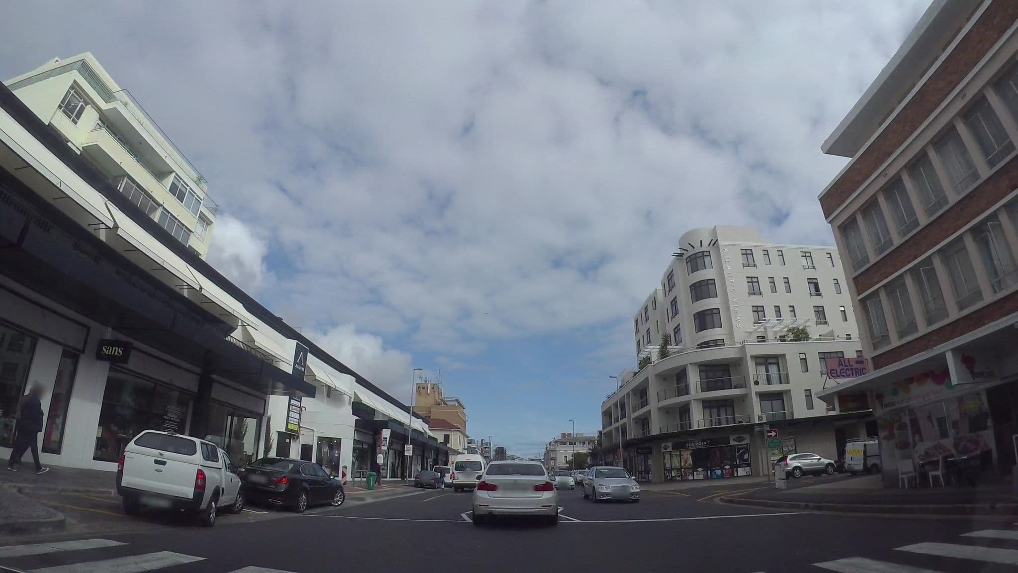 Street view near Venezia Flats, Cape Town