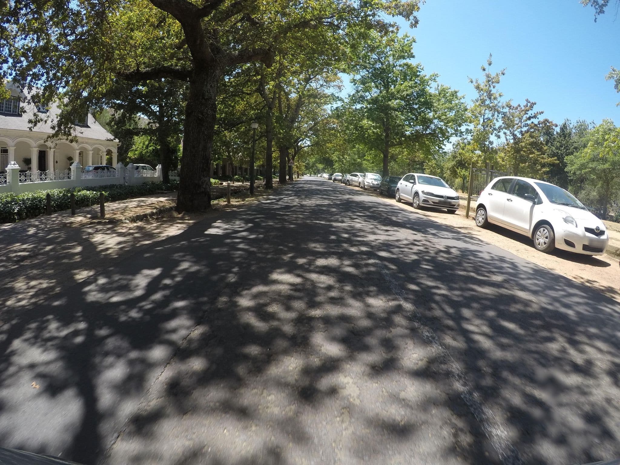 Street view near River Manor, Stellenbosch — © bergie (CC BY-SA · Mapillary)