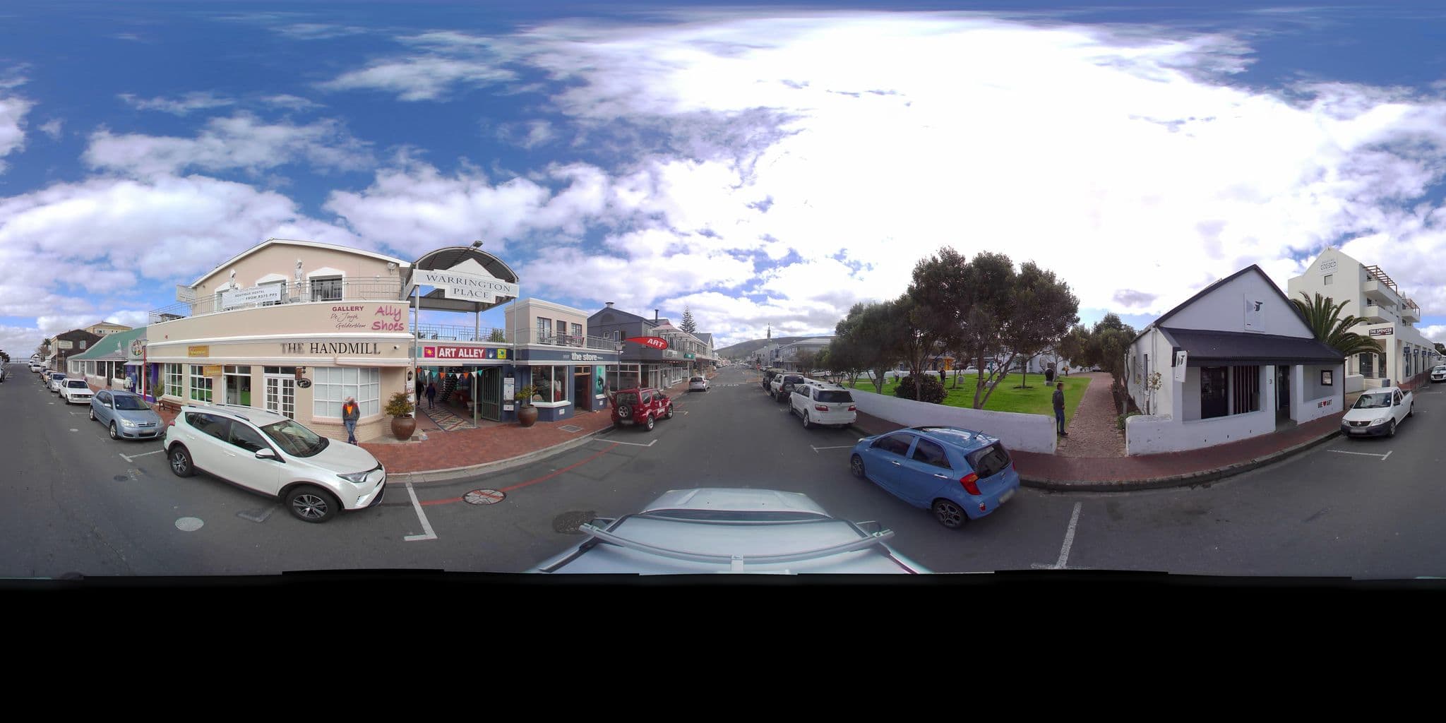 Street view near Zzzone adventure basecamp for backpackers, Hermanus — © gertcb (CC BY-SA · Mapillary)