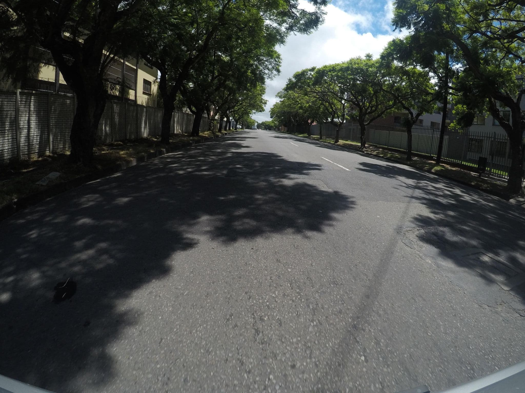 Street view near Oasis, East London — © bergie (CC BY-SA · Mapillary)