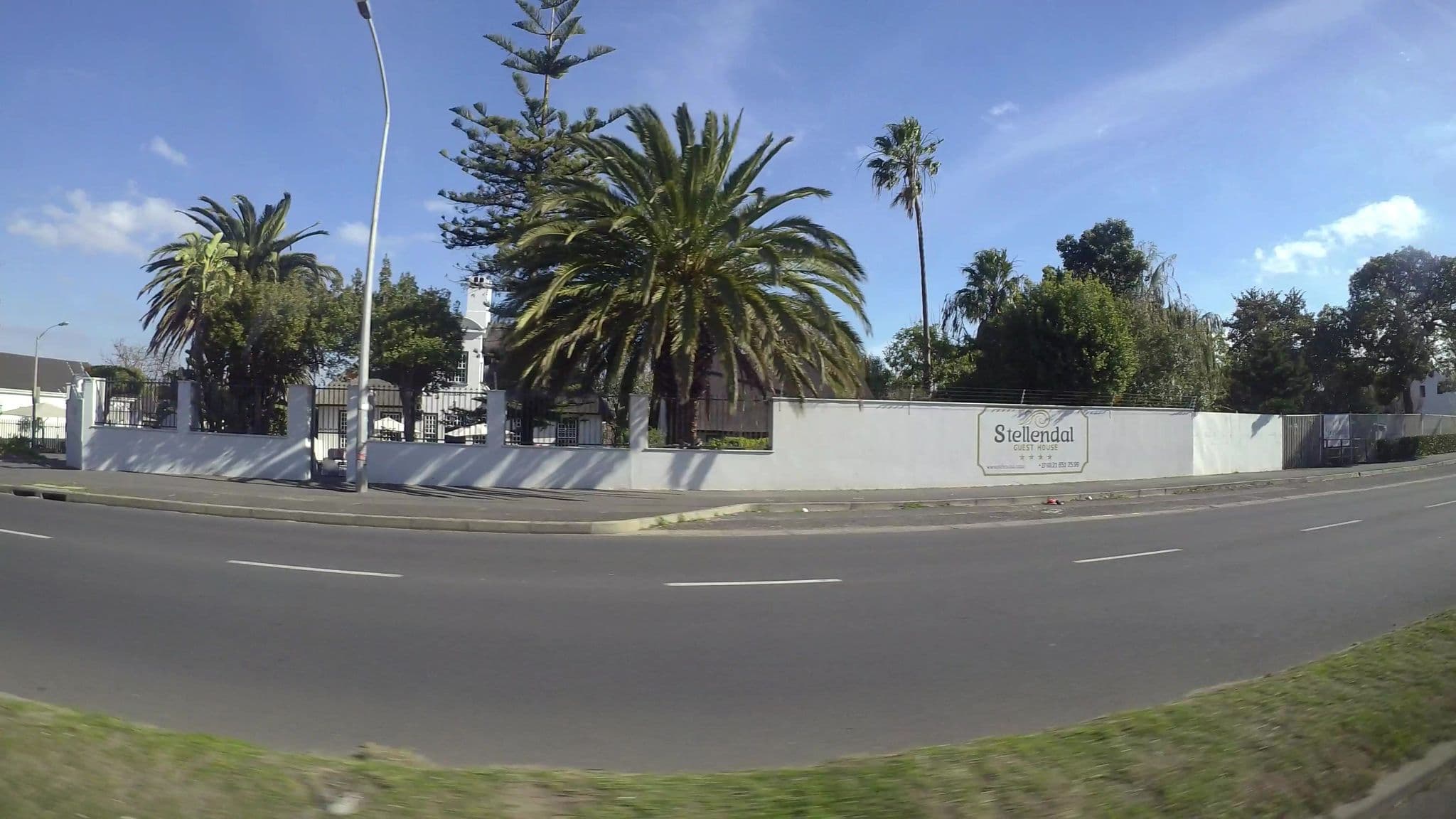 Street view near Stellendal Guest House, Somerset West — © kaartcam (CC BY-SA · Mapillary)