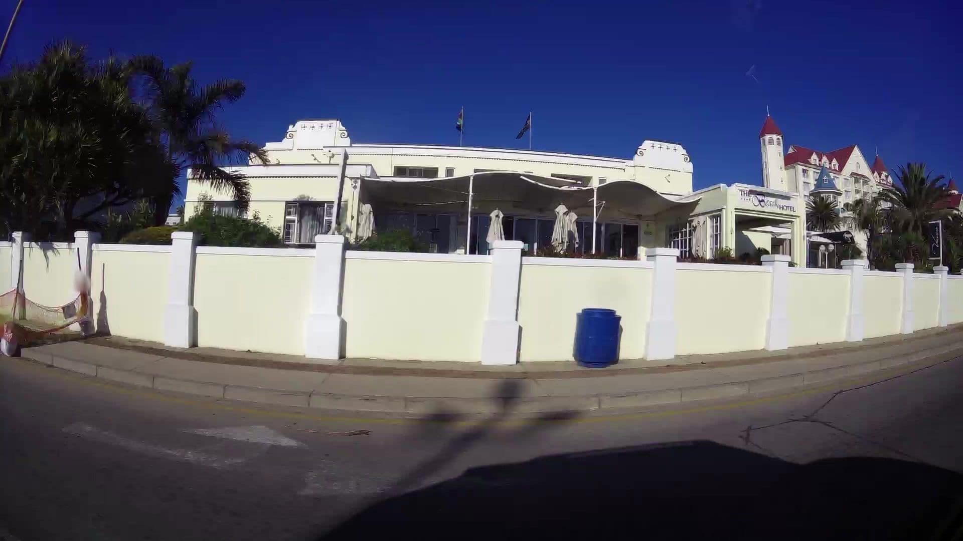 Street view near The Beach Hotel, Gqeberha