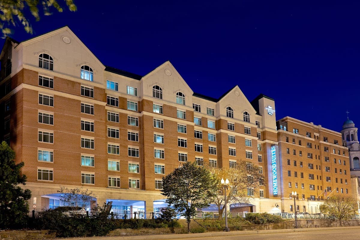 Homewood Suites by Hilton Washington, D.C. Downtown, Aparthotel in Golden Triangle