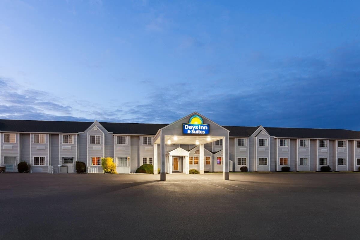 Days Inn & Suites by Wyndham Spokane Airport Airway Heights, Hotel in Airway Heights