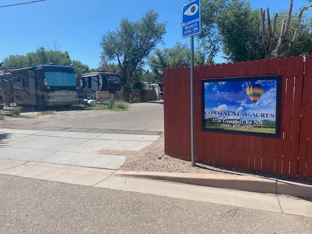 Continental Acres RV Park, Caravan Park in Lee Acres