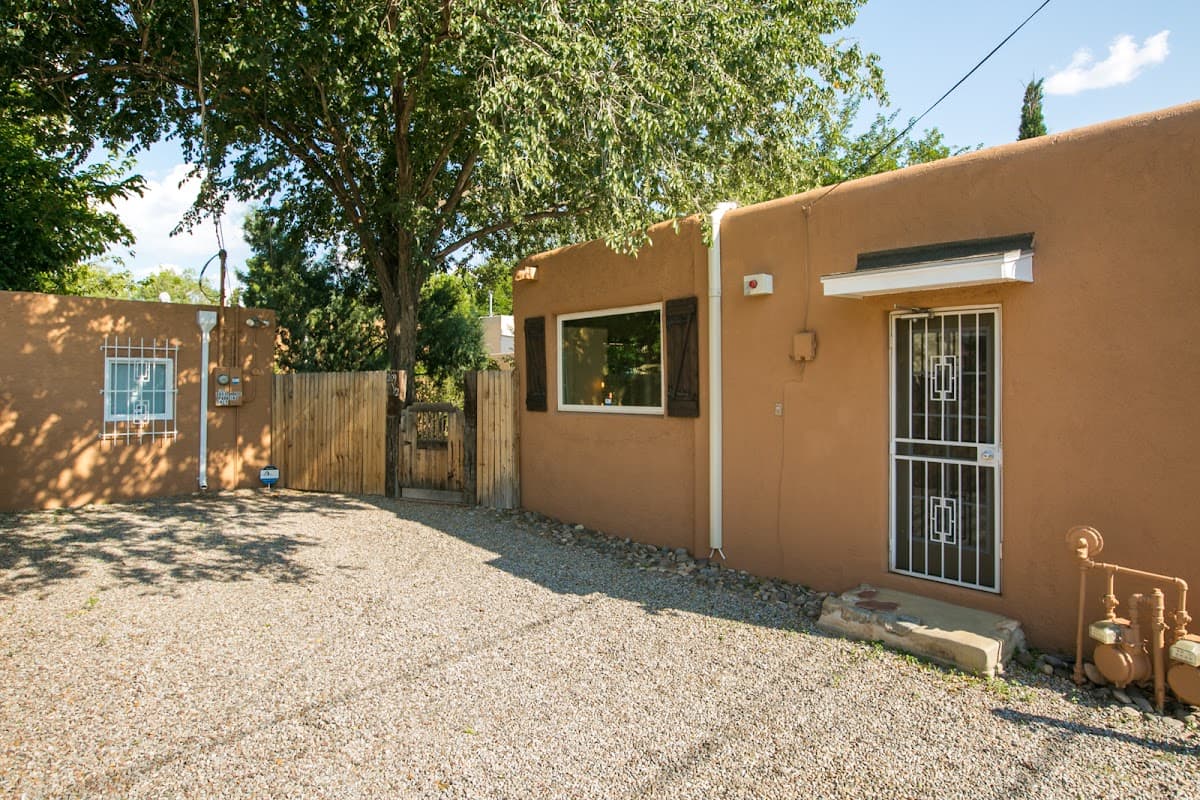 ABQ Casita, LLC., Bed & Breakfast in Albuquerque