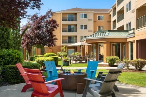 Courtyard by Marriott Seattle North/Lynnwood Everett, Hotel in Lynnwood