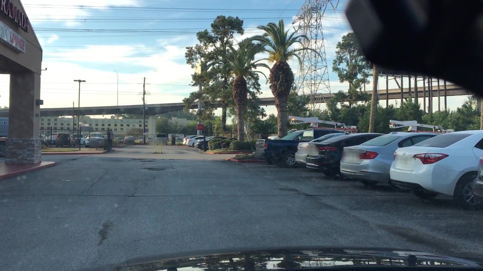 Street view near Red Lion Inn & Suites Houston IAH Airport, Aldine — © lvl5 (CC BY-SA · Mapillary)
