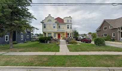 Algoma Victorian Stay, Holiday Home in Algoma
