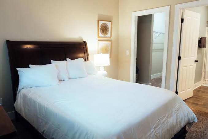 Better Than A Hotel Near Cookeville, Hotel in Algood