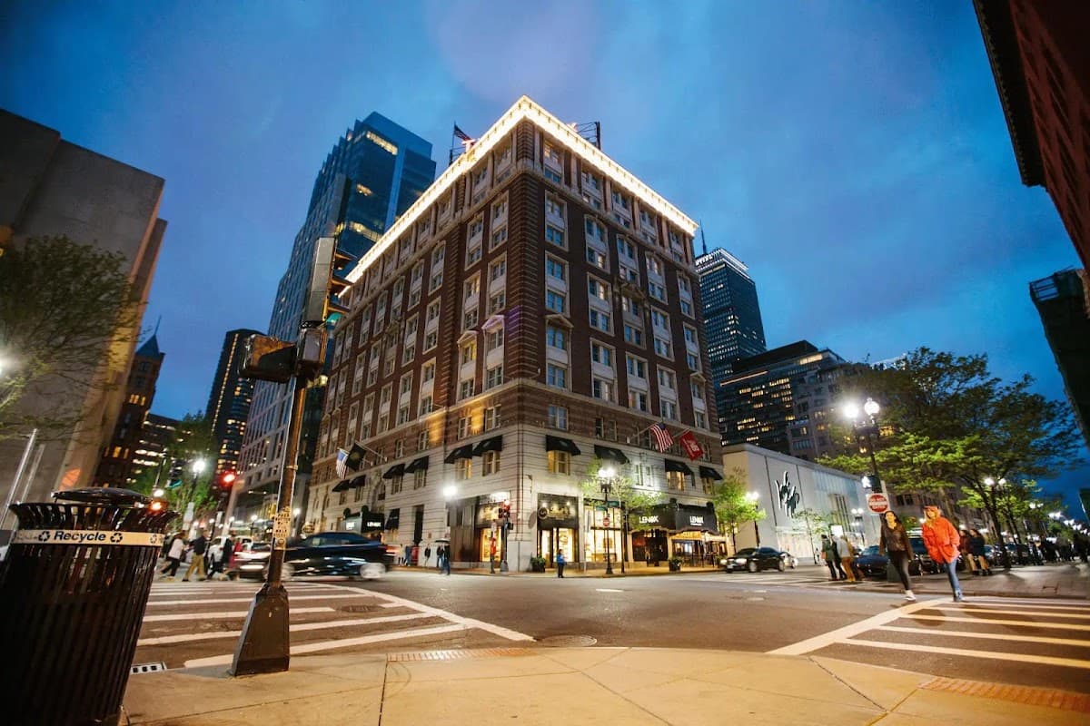 The Lenox Hotel, Hotel in Back Bay
