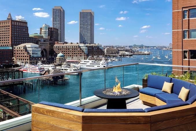 The Envoy Hotel, Autograph Collection, Hotel in Boston Seaport