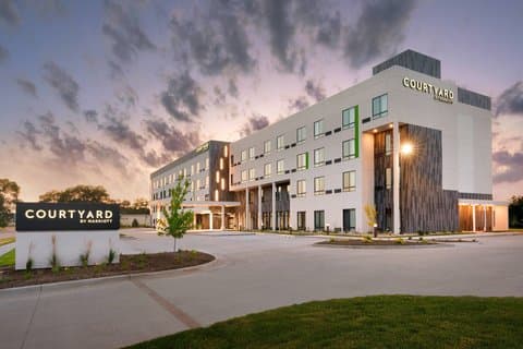 Courtyard by Marriott Ames, Hotel in Ames
