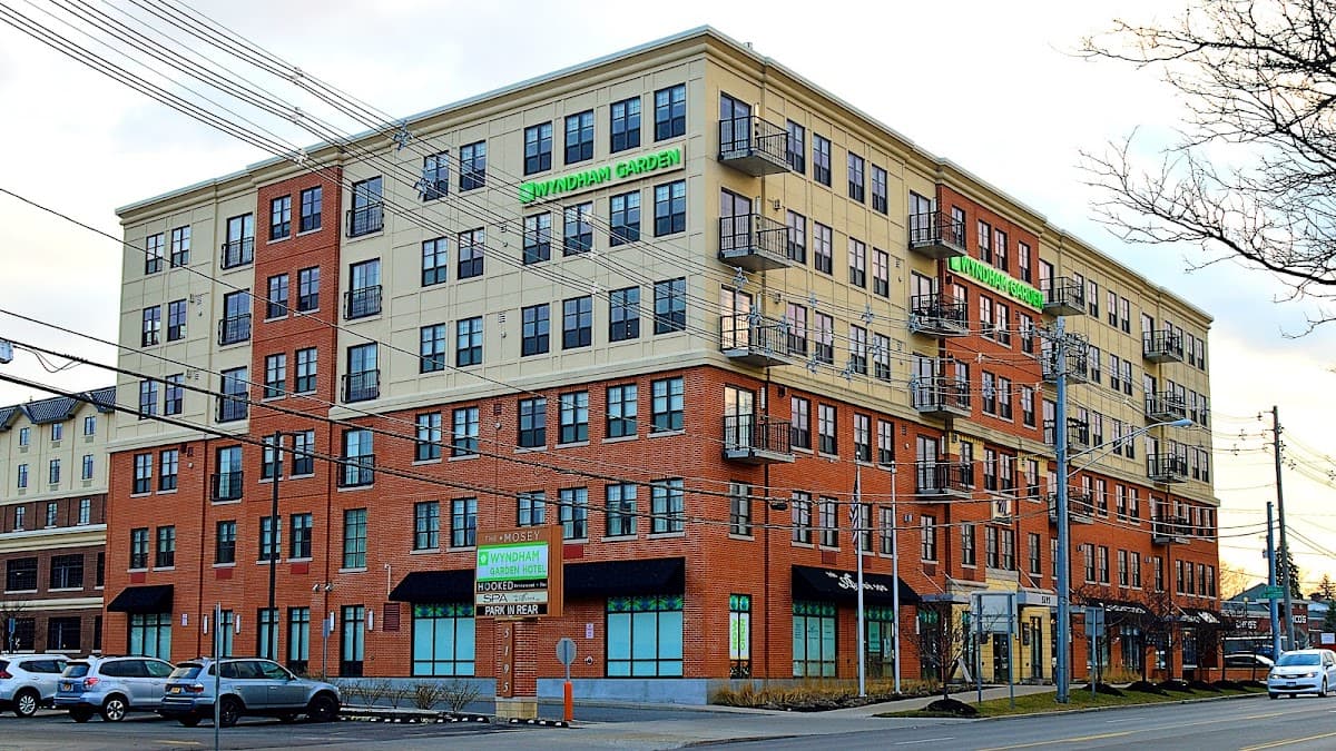 The Mosey Hotel, Hotel in Williamsville