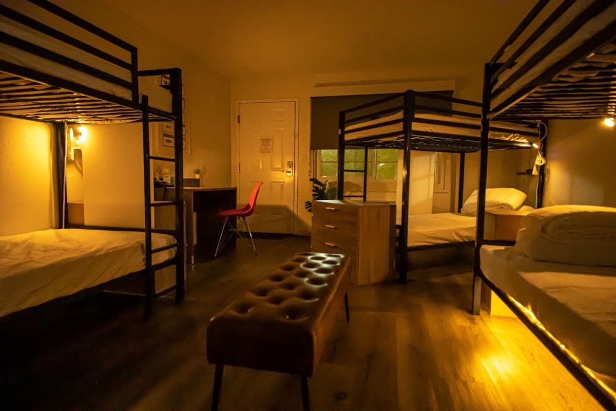 Bposhtels Anaheim, Hotel in Garden Grove