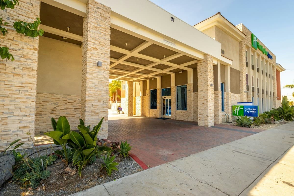 Holiday Inn Express Anaheim West by IHG, Hotel in Stanton