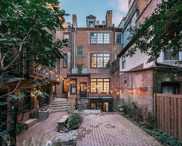 The Dwight D Hotel, Hotel in Rittenhouse
