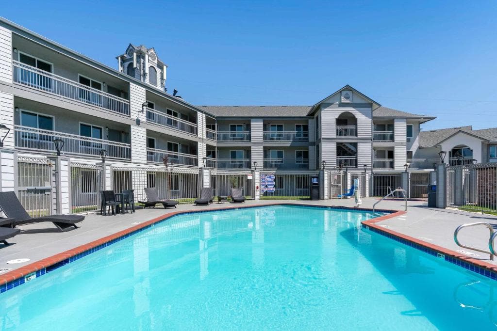 Antioch Inn & Suites, Hotel in Antioch