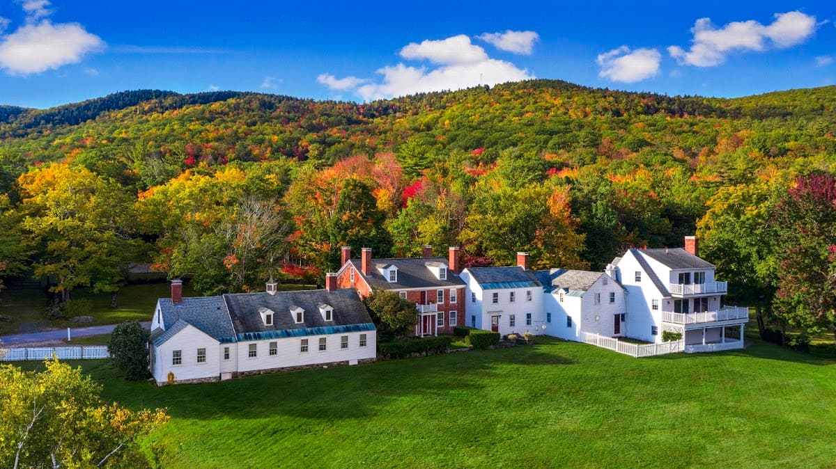 Blue Bear Inn | On Crotched Mountain, Hotel in Francestown