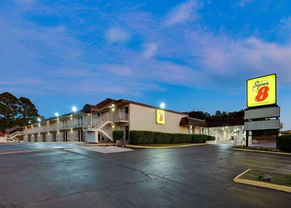 Super 8 by Wyndham Fort Smith, Hotel in Arkoma