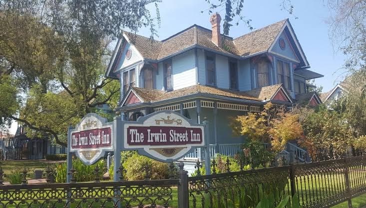 The Irwin Street Inn, Motel in Hanford