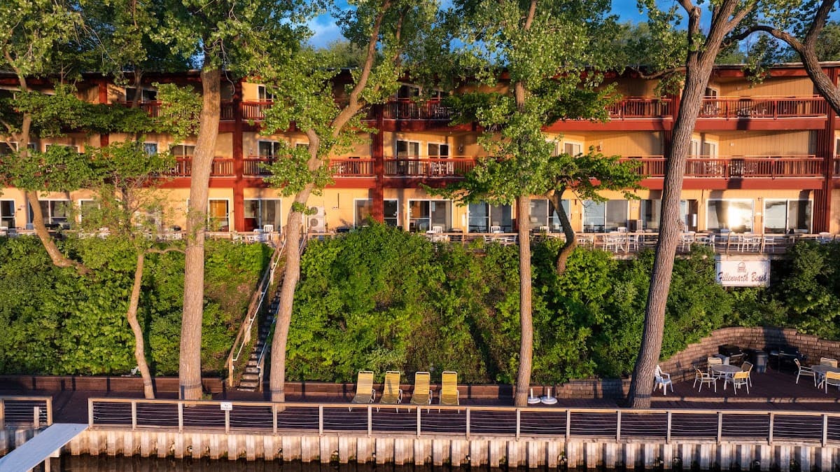 Fillenwarth Beach Resort, Resort in Arnolds Park