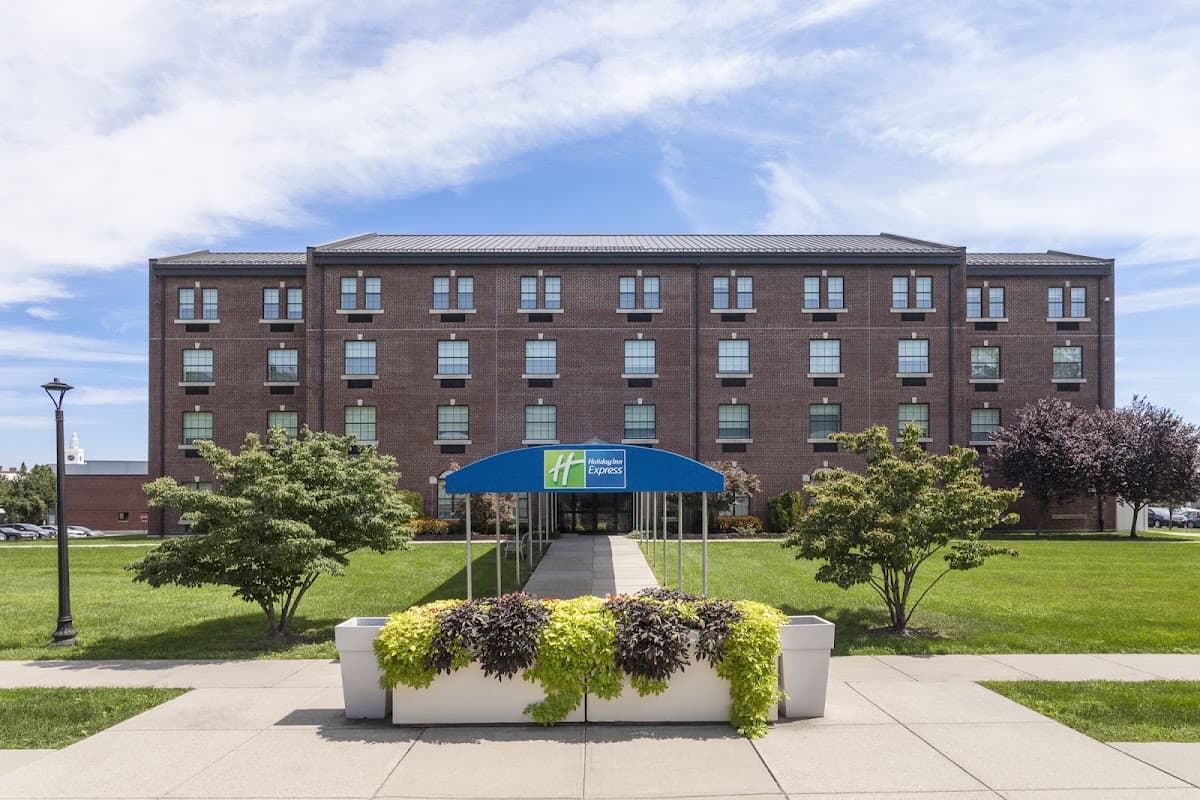 Holiday Inn Express Building 107, Hotel in Fort Hamilton