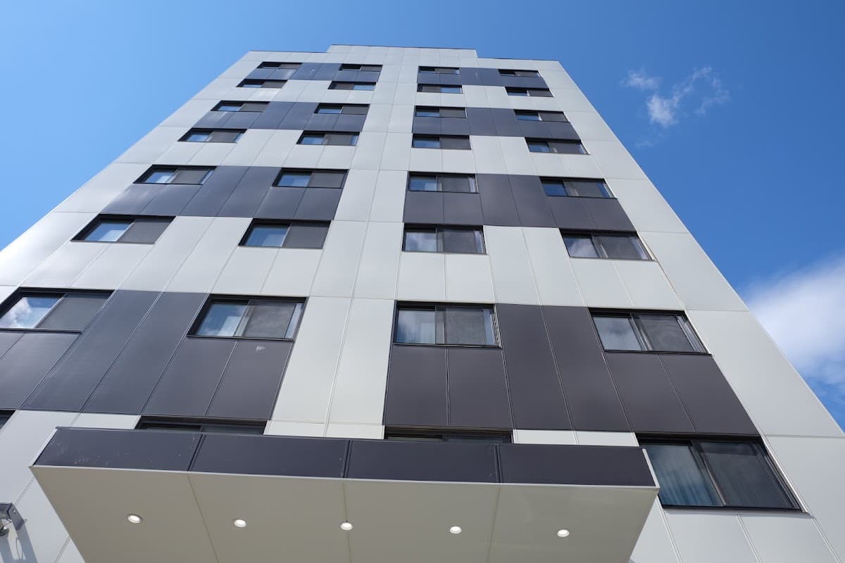 LIC Plaza Hotel Corp, Hotel in Long Island City