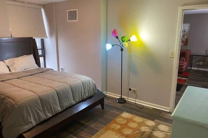 Peachtree st - Apartment with Balcony, Hotel in Atlanta