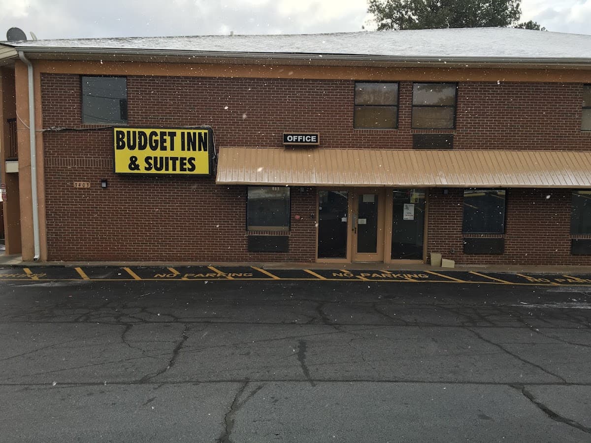 Budget Inn & Suites, Hotel in Belvedere Park