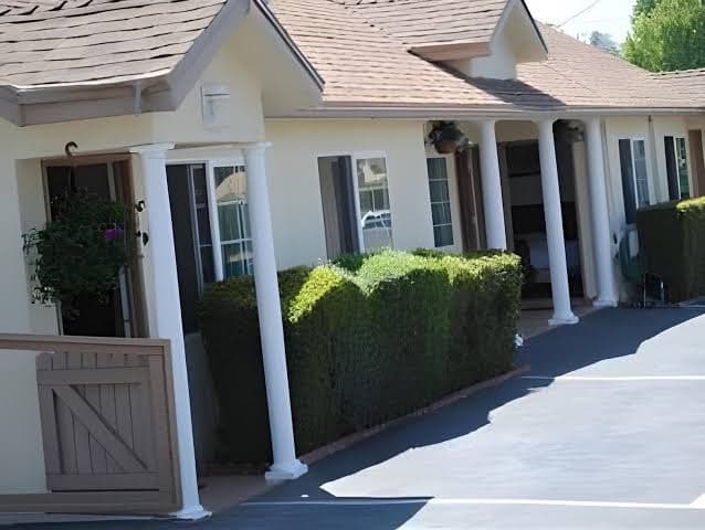Rosebowl Motel, Motel in South Pasadena