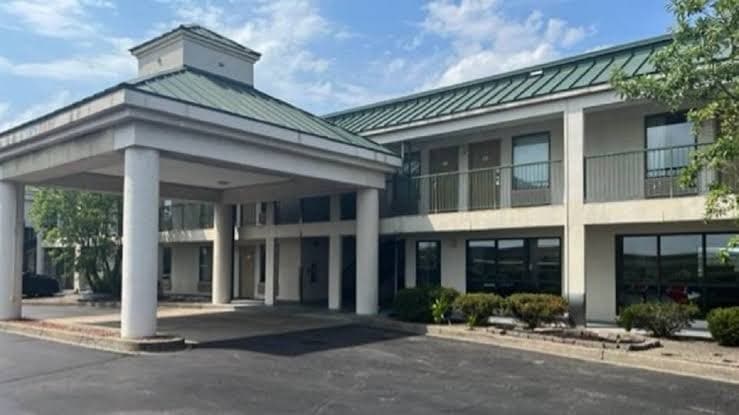 Studio 6 Suites Louisville KY Airport Expo Center, Aparthotel in Audubon Park