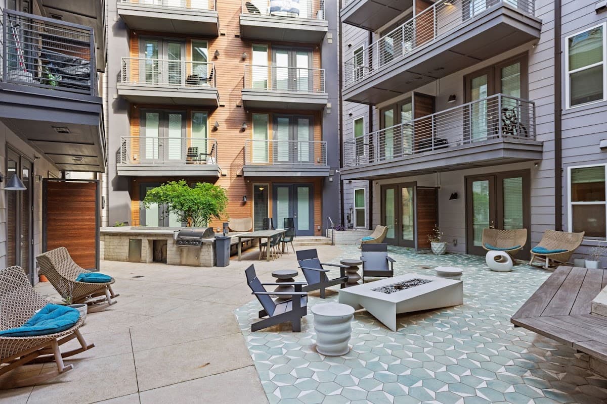 Placemakr Austin Downtown, Apartments by Hilton, Hotel in Austin