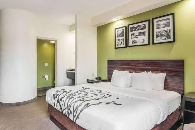 Sleep Inn Austintown - Youngstown, West - Queen Room - Non Smoking, Hotel in Austintown