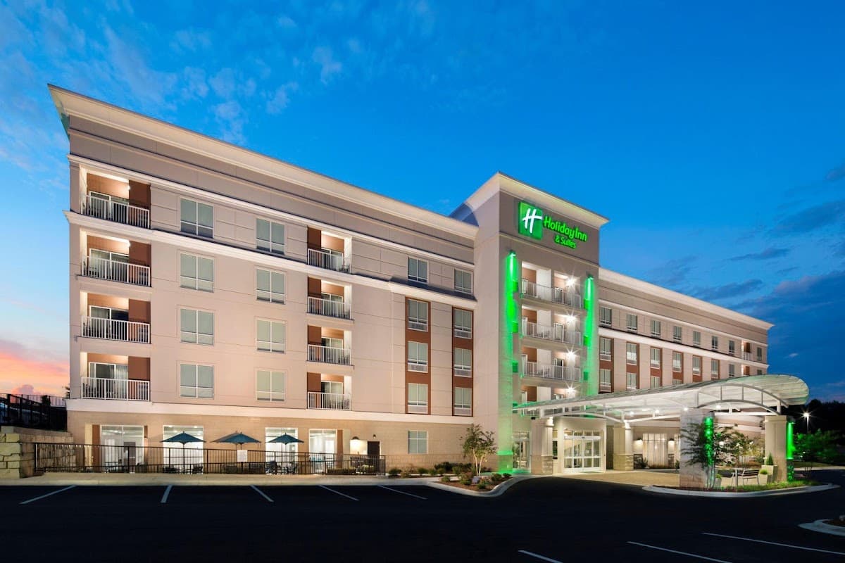 Holiday Inn & Suites Arden - Asheville Airport by IHG, Hotel in Fletcher