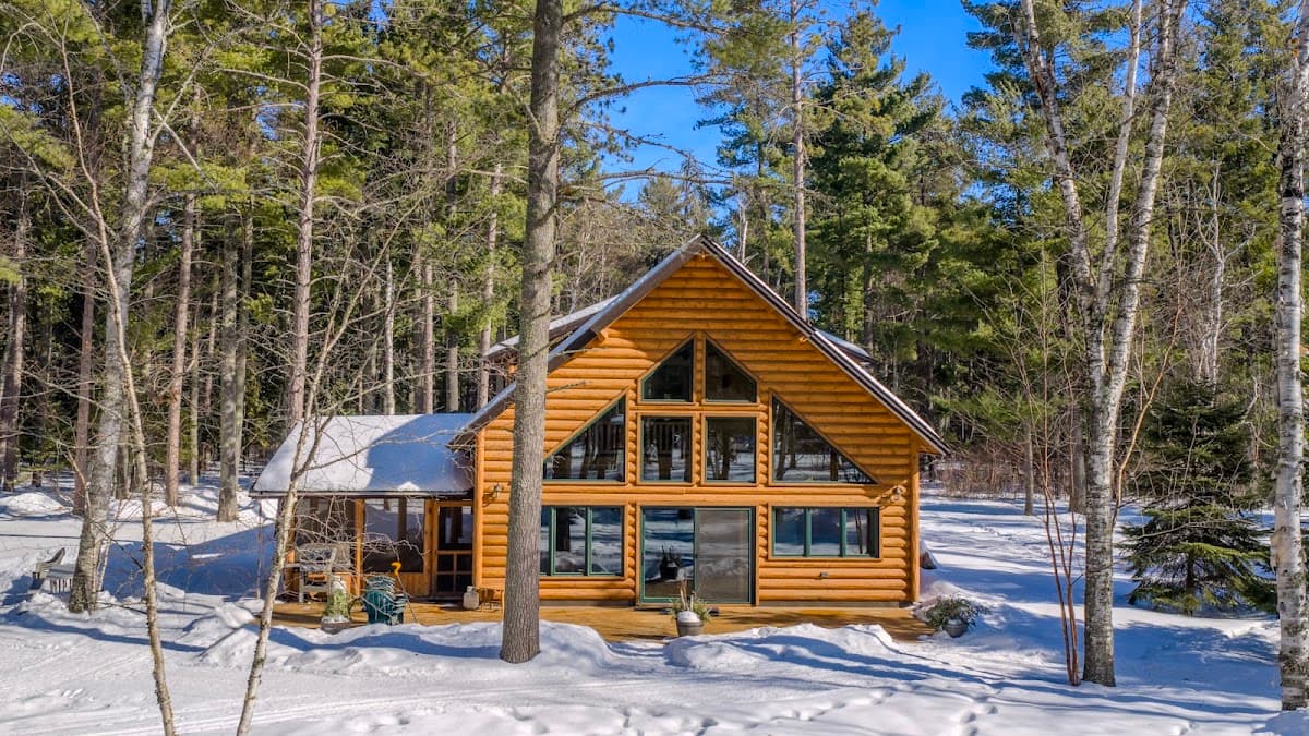 Timber Bay Lodge & Houseboats, Resort in Babbitt