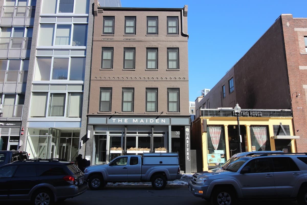Thatch Quarters on Broadway, Hostel in Boston Seaport