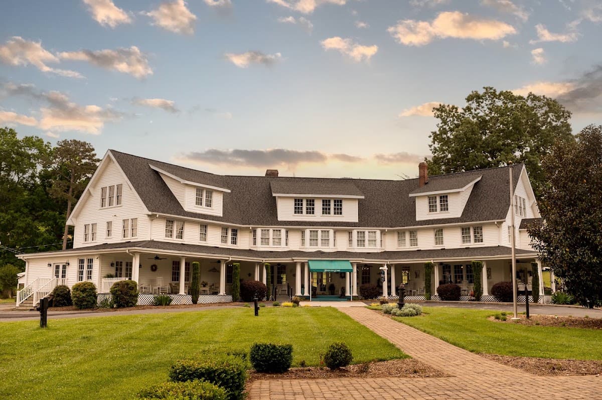 1913 Badin Inn, Hotel in Badin