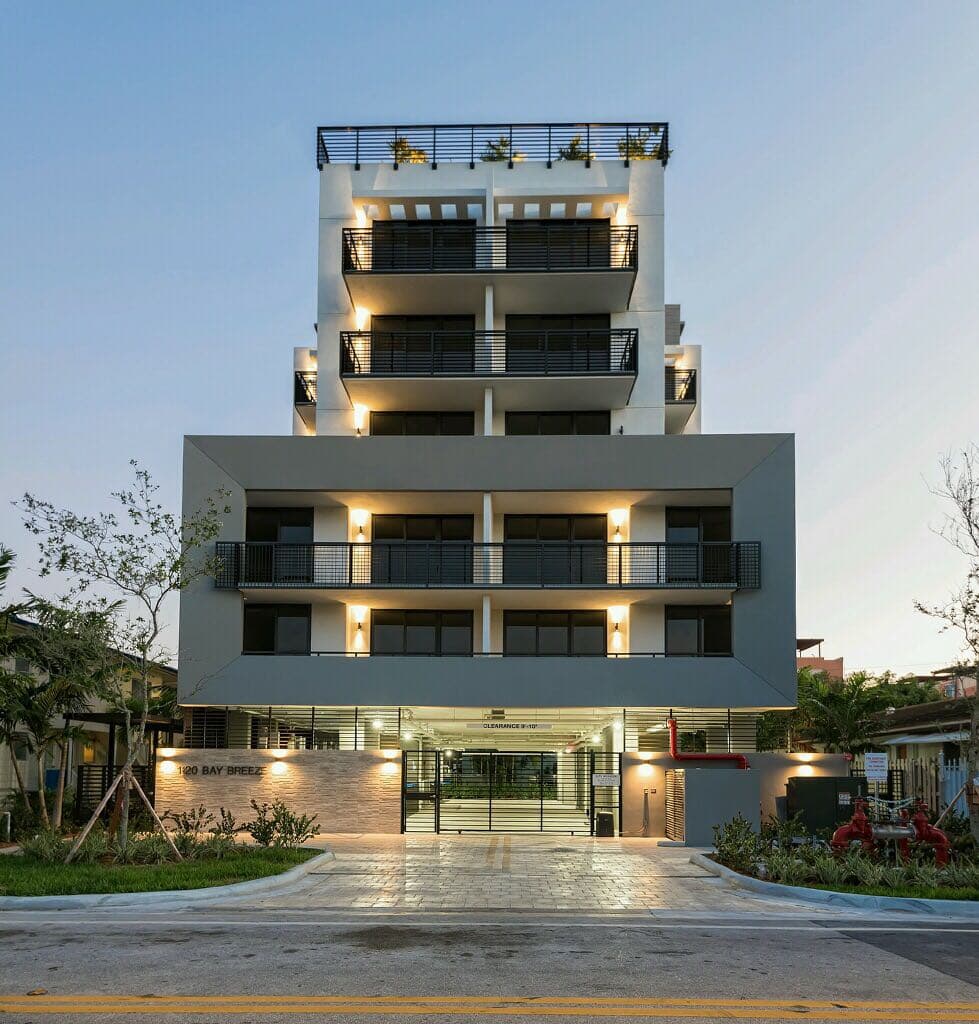Bay Breeze Premium Apartments by Eskape Collection, Aparthotel in Bay Harbor Islands