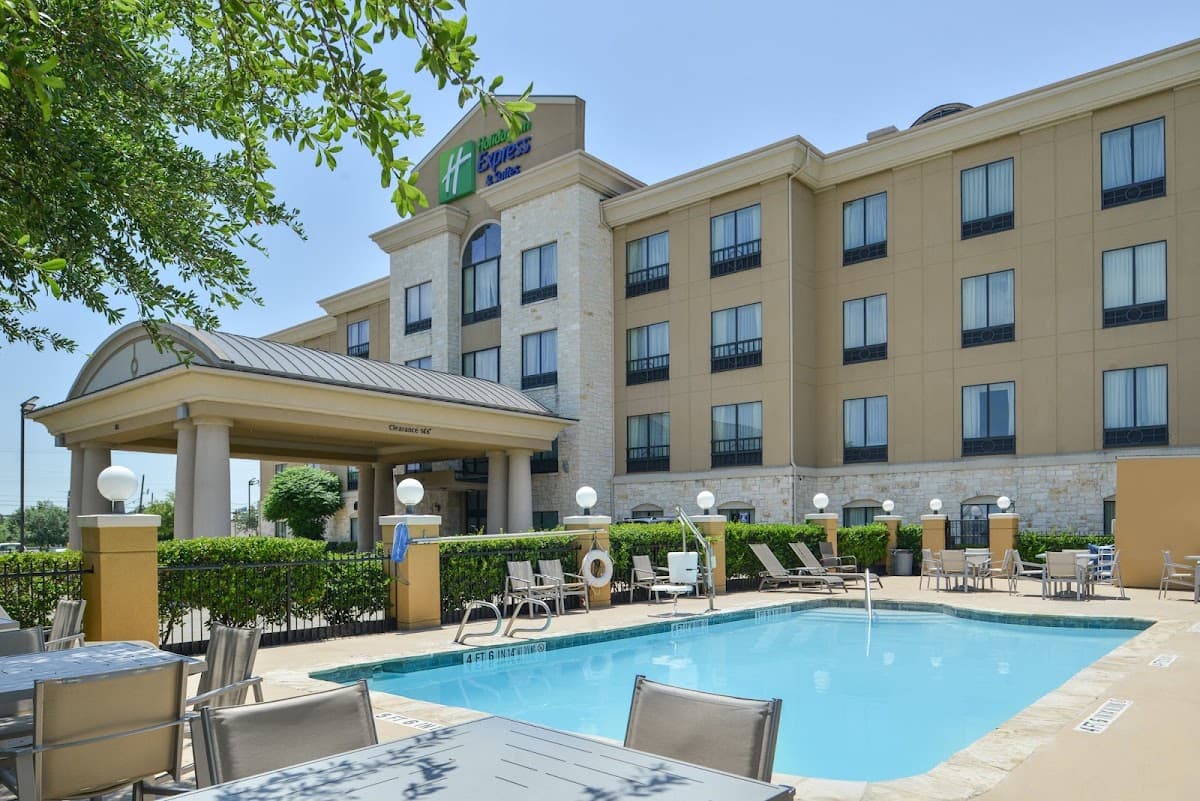 Holiday Inn Express & Suites San Antonio NW-Medical Area by IHG, Hotel in Balcones Heights