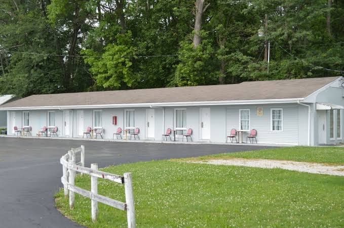 Great Lakes Motel Fremont, Motel in Ballville