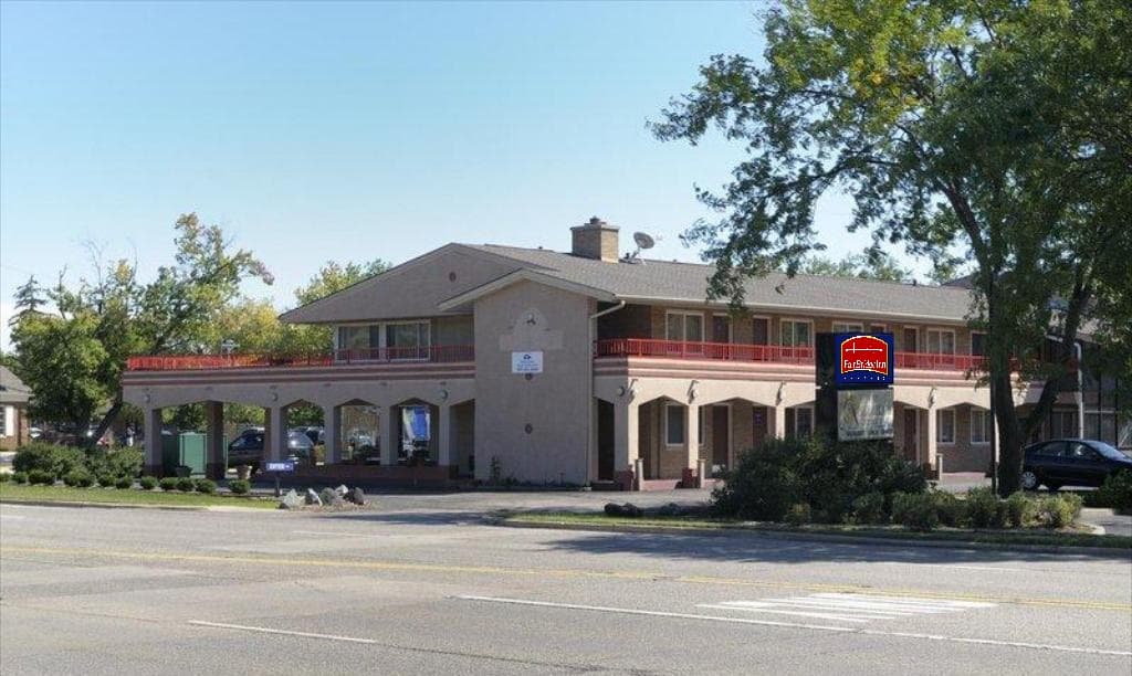 FairBridge Inn Express Barrington, Hotel in Barrington Hills