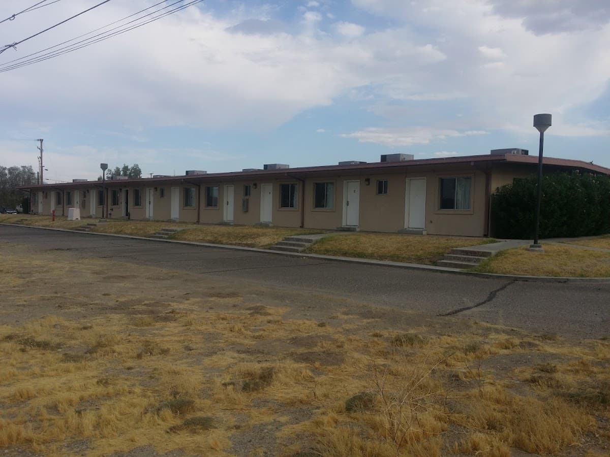 Oasis RV Park and Lodging, Hotel in Barstow