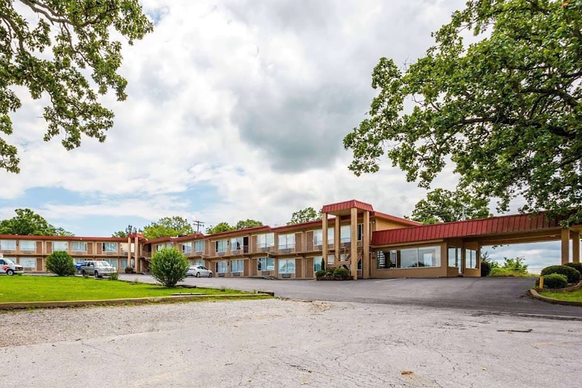 Days Inn by Wyndham Batesville AR, Hotel in Batesville