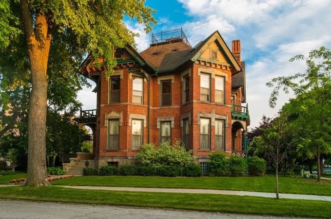 Historic Webster House Bed and Breakfast, Hotel in Bay City