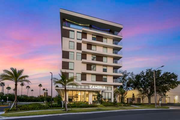 Cambria Hotel Orlando Universal Blvd, Hotel in Tangelo Park