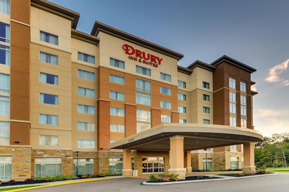 Drury Inn & Suites Cleveland Beachwood, Hotel in Beachwood