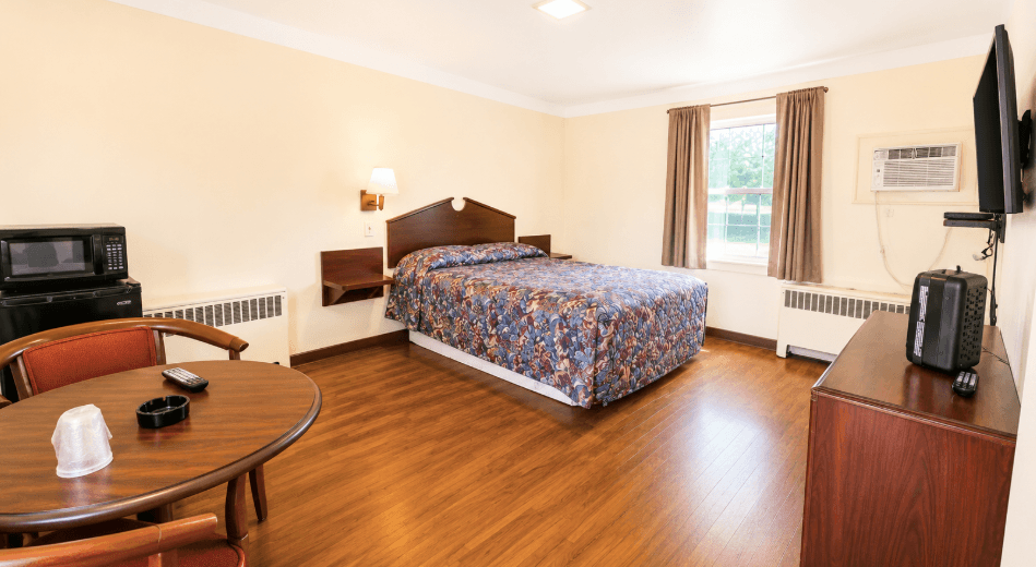 White Swan Motel - Mount Morris, Hotel in Beecher