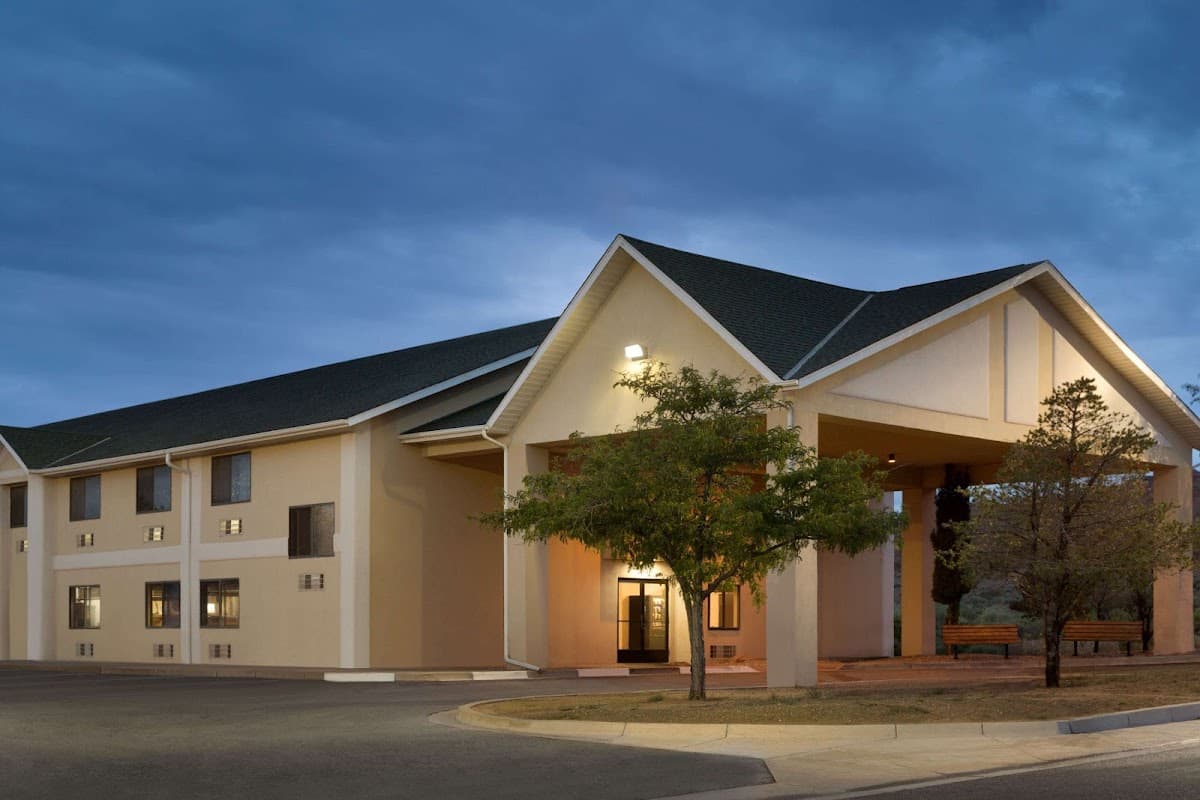 Travelodge by Wyndham Belen, Hotel in Belen